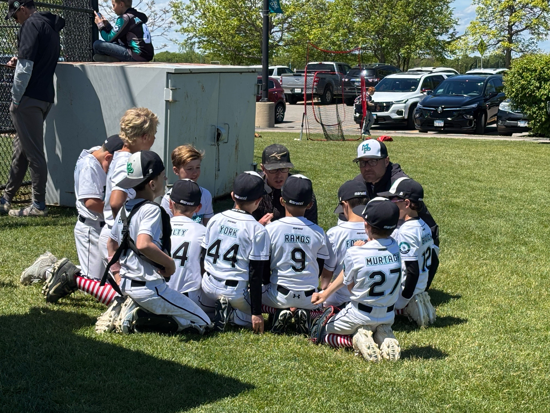 Mavericks team meeting between innings